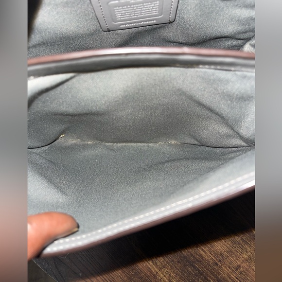 Coach Avery Flap carry all crocodile embossed leather crossbody bag /purse - Picture 11 of 14